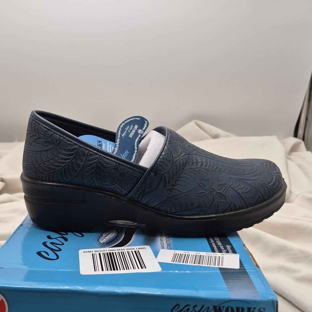 NEW Easy Works Lyndee Navy Floral Tooled Leather Slip Resistant Work Clogs 9W